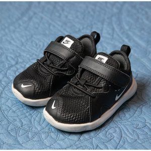 Baby Nike Velcro Top Shoes